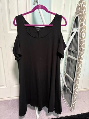 Torrid Black Cold-Shoulder Swing Dress Size 3x